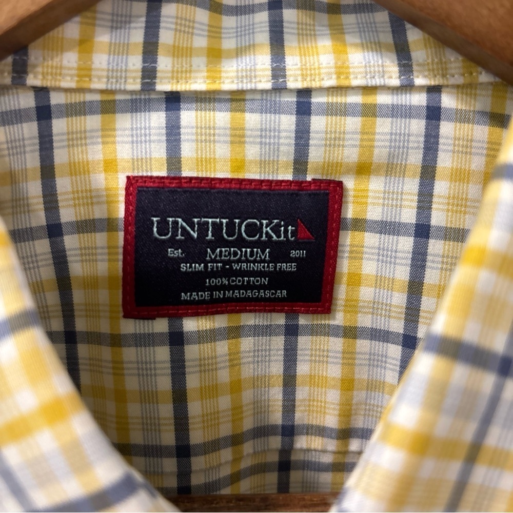UNTUCKit Men’s Sumoll Slim Fit Wrinkle Free Long Sleeve Size M Yellow/Blue Plaid - Picture 2 of 9